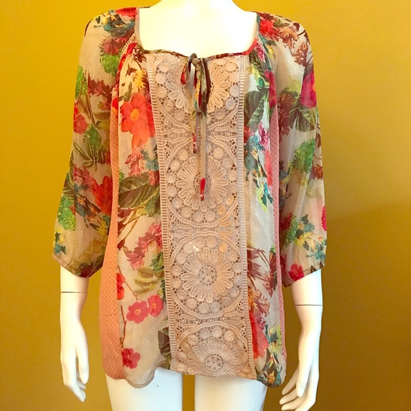 Anthropologie Meadow Rue top - Picture 1 of 4